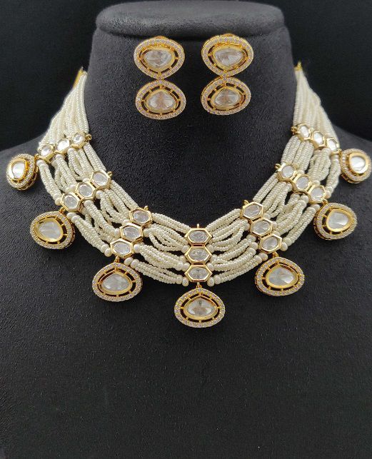 Rahlia Elegant Kundan Pearl Necklace