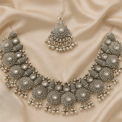 Adivaara Set