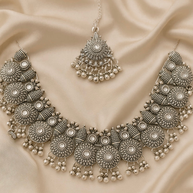 Adivaara Set