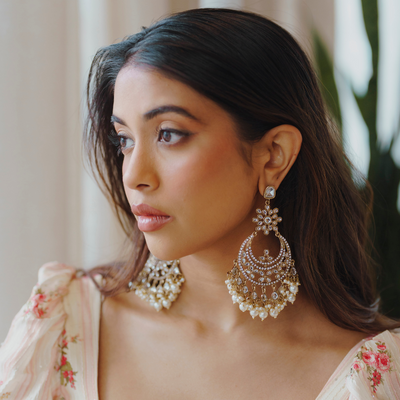 FREE GIFT IZNA DROP EARRINGS