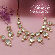 Vamika Uncut Kundan Necklace Set