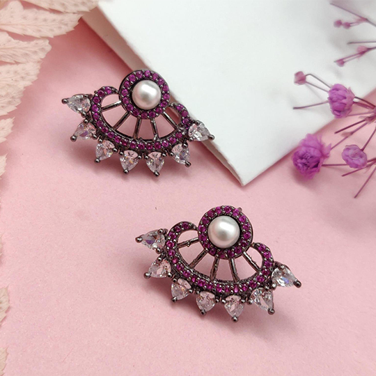 RADHA FUCHSIA EARRINGS