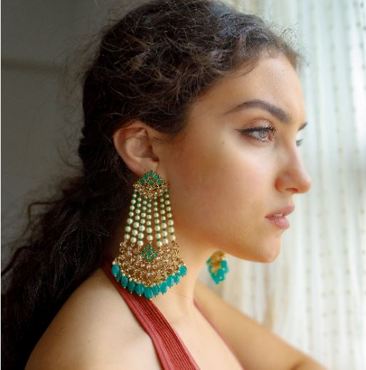 Dayita Drop Earrings in Emerald